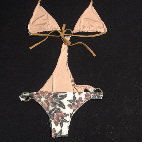 NWOT Monokini butterfly print w/ O-rings - Picture 8 of 8